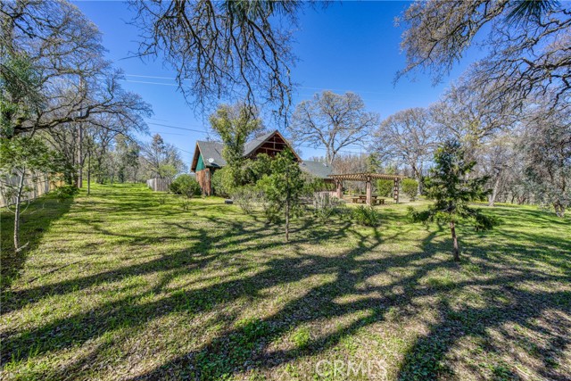 1001 Louis Way, Lakeport