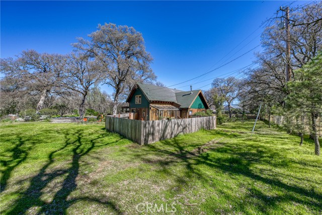 1001 Louis Way, Lakeport