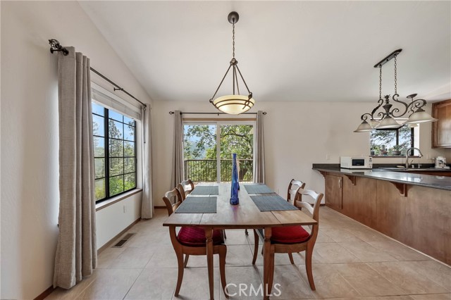 9591 Lassen Drive, Cobb