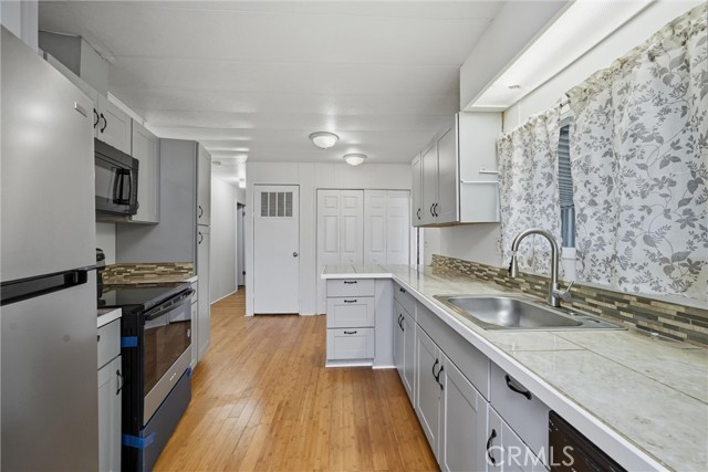 3562 Mountain View Street, Clearlake