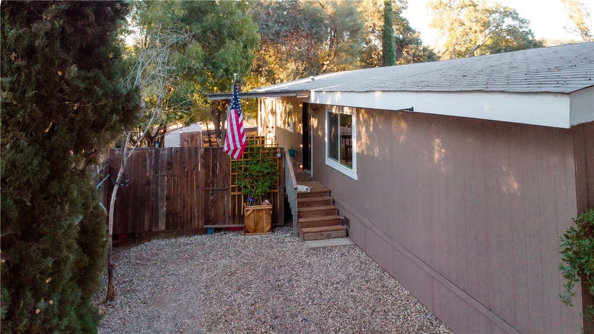 15894 35th Avenue, Clearlake