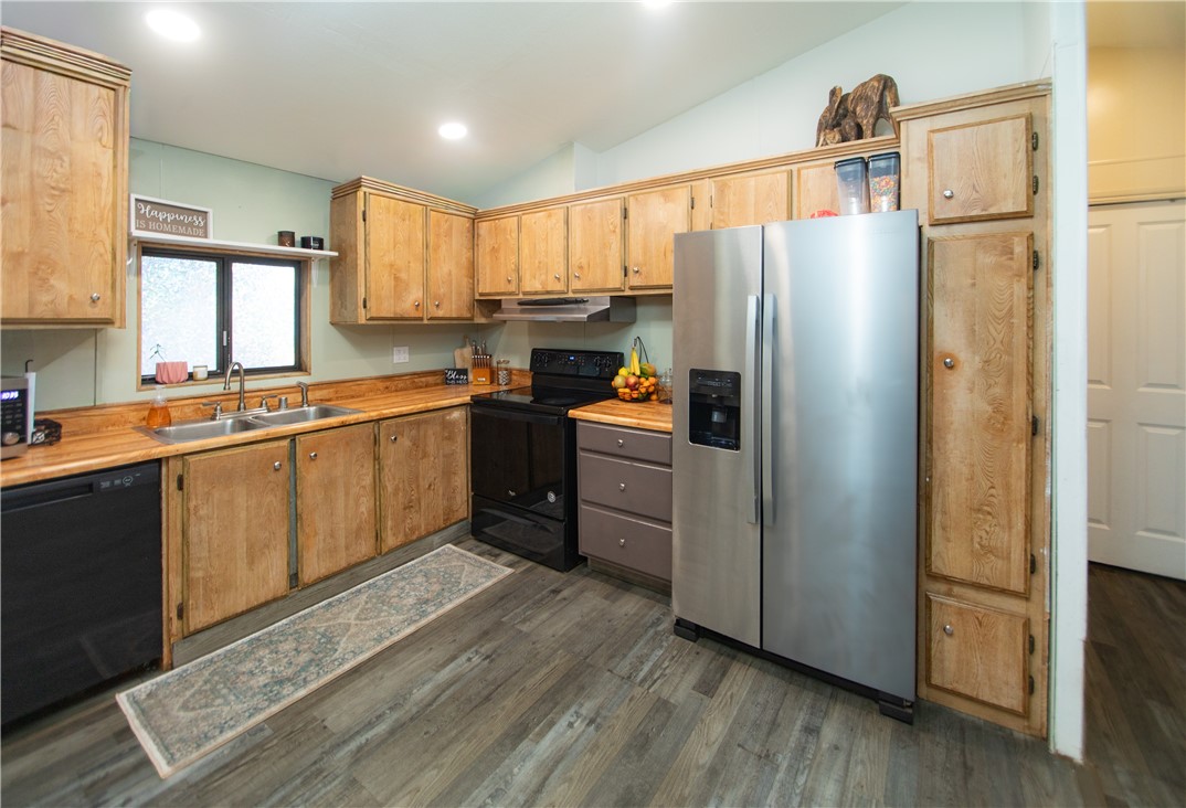 15894 35th Avenue, Clearlake