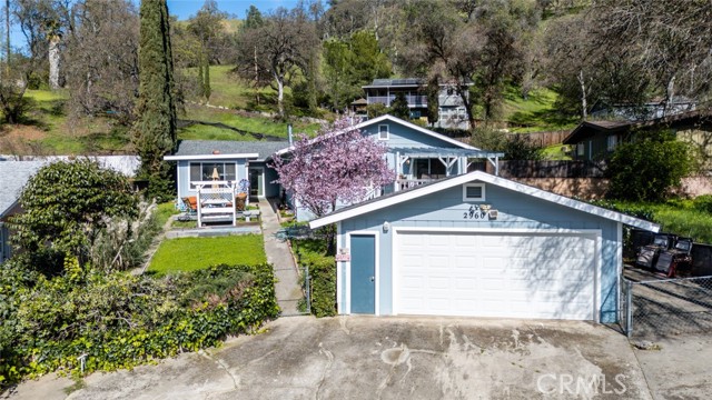 2960 Oak Crest Avenue, Lucerne
