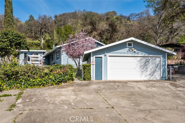 2960 Oak Crest Avenue, Lucerne