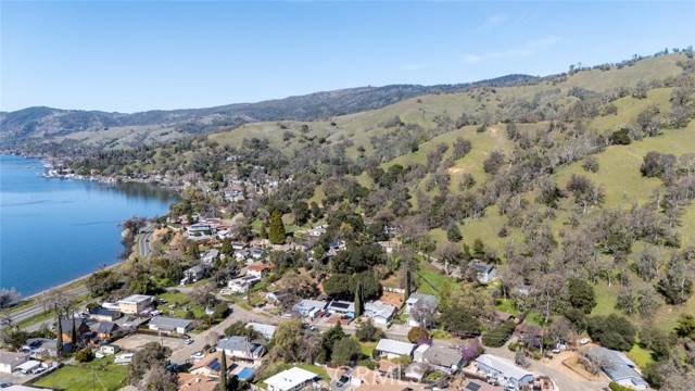 2960 Oak Crest Avenue, Lucerne