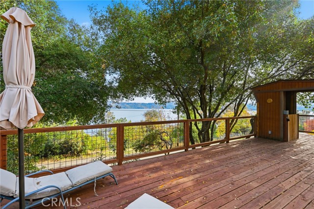 11664 Lakeview Drive, Clearlake Oaks