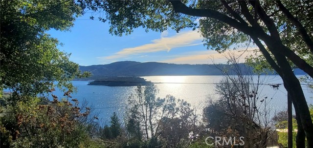 11664 Lakeview Drive, Clearlake Oaks