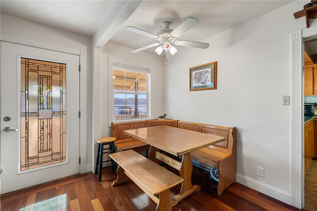 12620 Lakeshore Drive, Clearlake