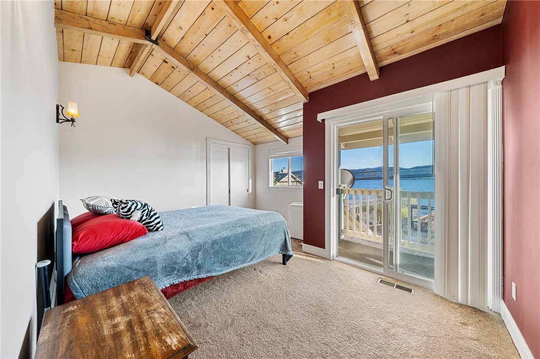 12620 Lakeshore Drive, Clearlake