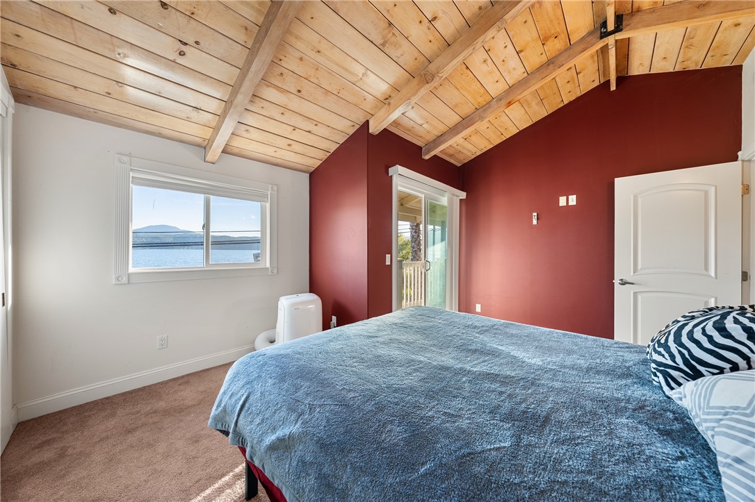 12620 Lakeshore Drive, Clearlake