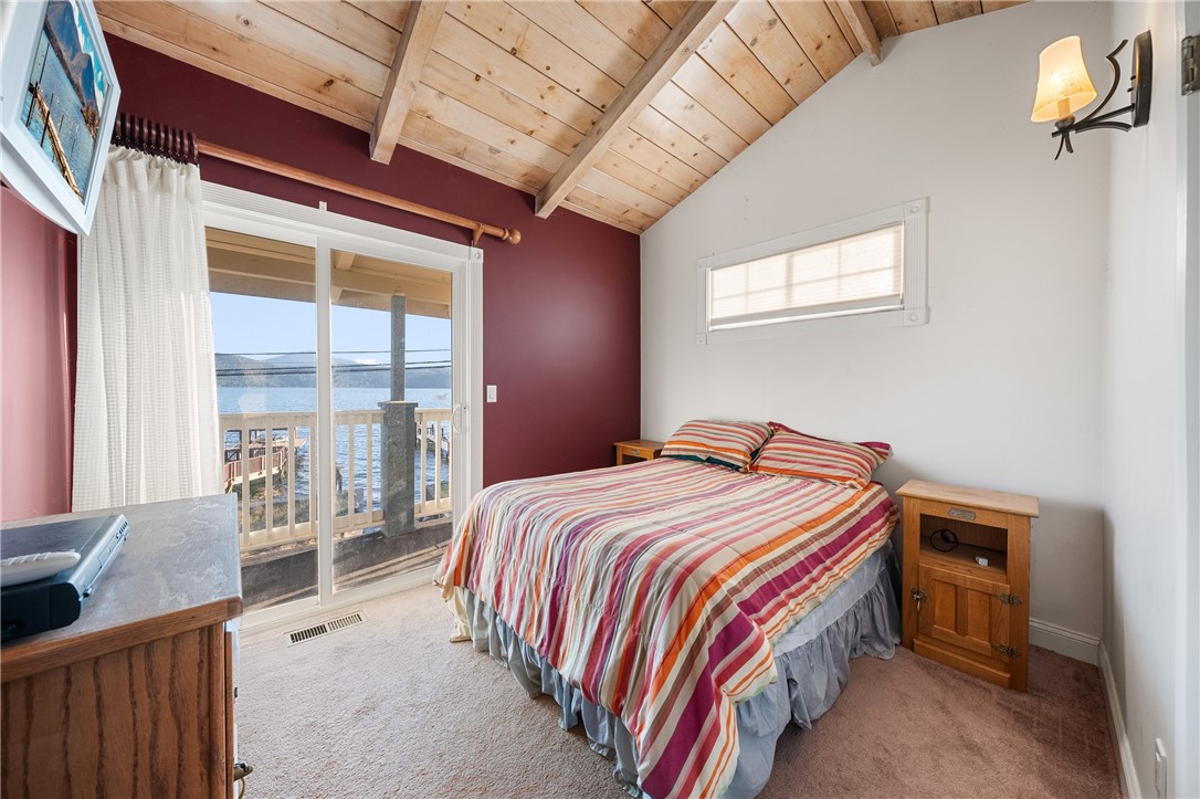 12620 Lakeshore Drive, Clearlake