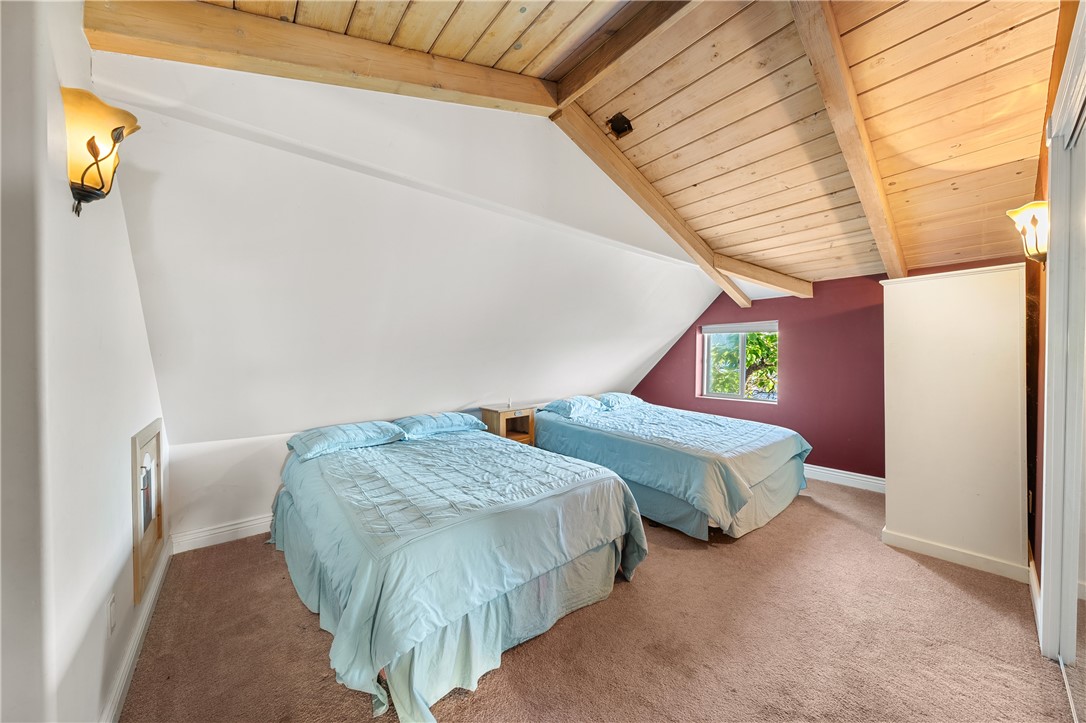 12620 Lakeshore Drive, Clearlake