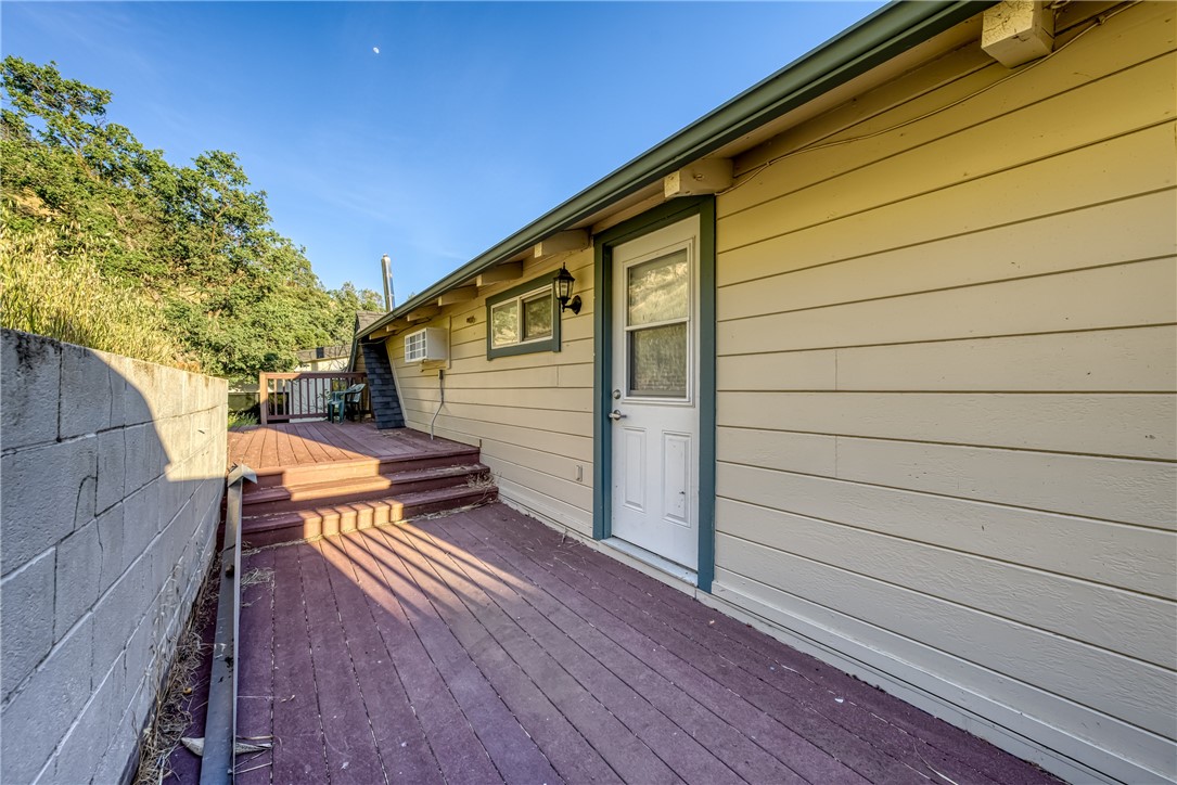 12620 Lakeshore Drive, Clearlake