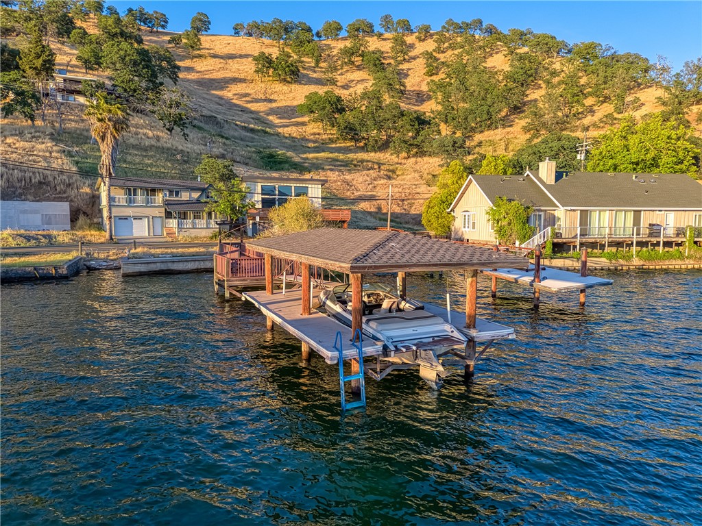12620 Lakeshore Drive, Clearlake