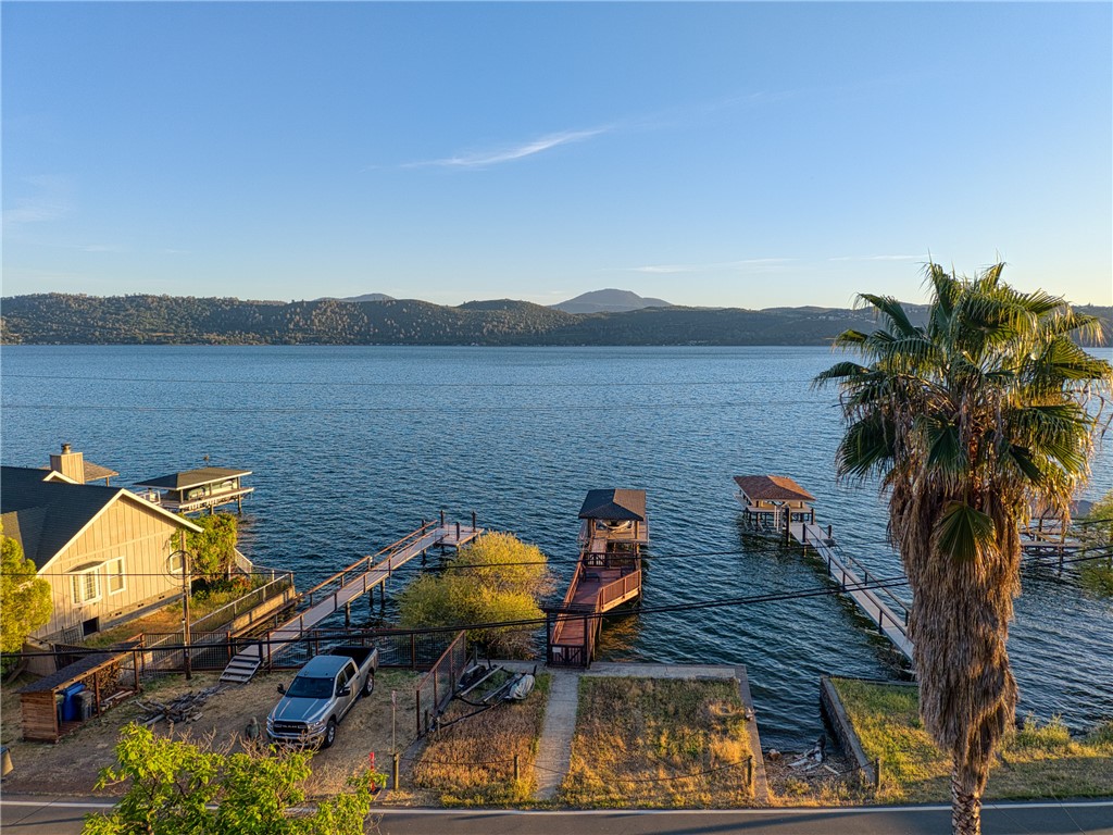 12620 Lakeshore Drive, Clearlake