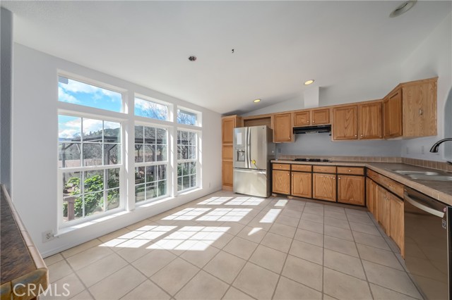 2940 Blackfeet Trail, Clearlake Oaks