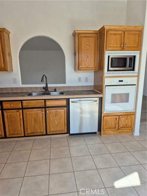 2940 Blackfeet Trail, Clearlake Oaks