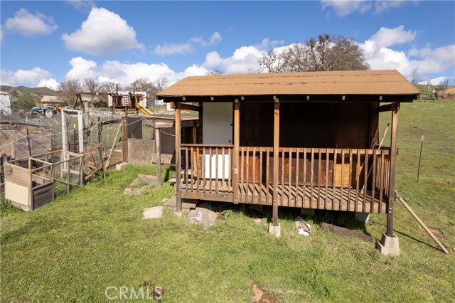 2940 Blackfeet Trail, Clearlake Oaks