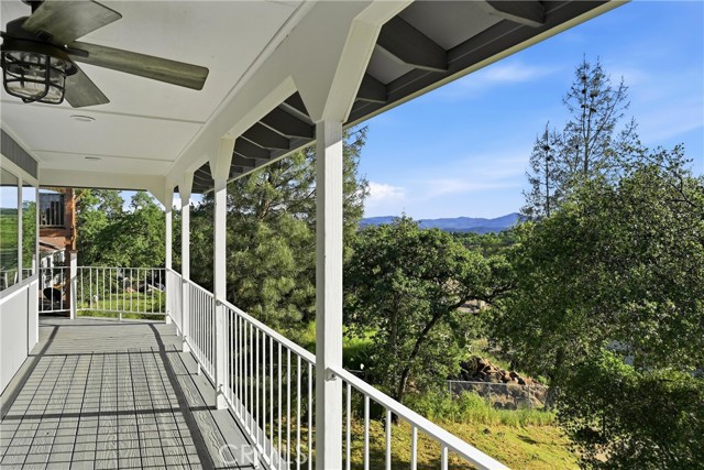 18669 Deer Hill, Hidden Valley Lake