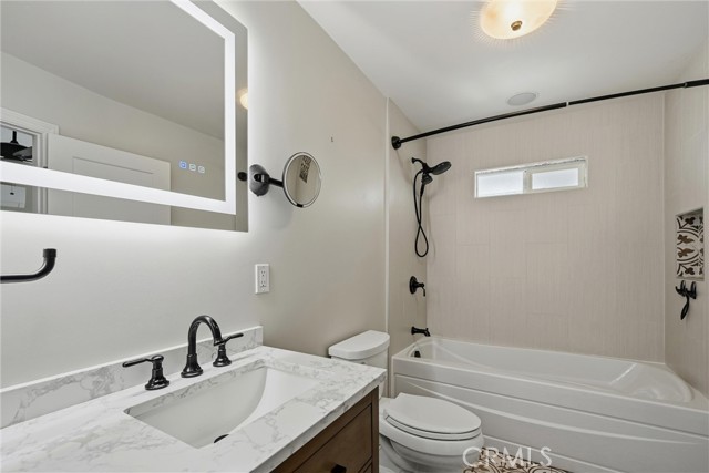 18669 Deer Hill, Hidden Valley Lake
