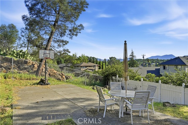 18669 Deer Hill, Hidden Valley Lake