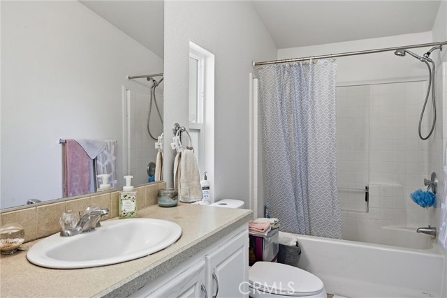 15560 20th Avenue, Clearlake