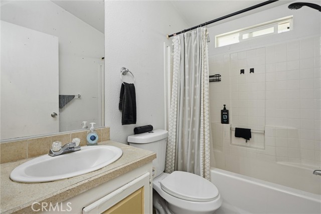 15560 20th Avenue, Clearlake