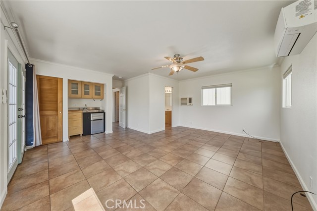 50 E, Lakeport