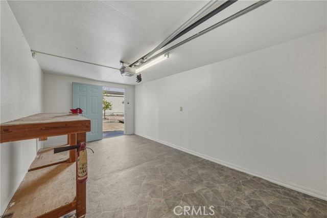 50 E, Lakeport