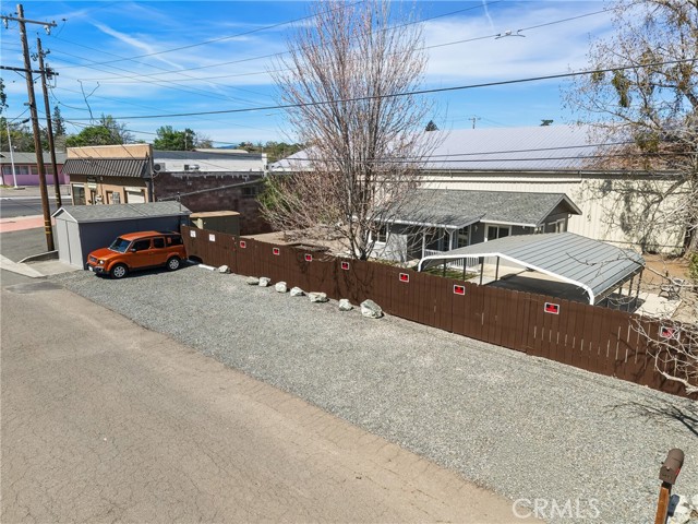 50 E, Lakeport