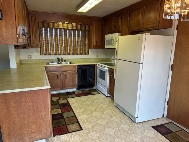 567 Pebble, Clearlake Oaks