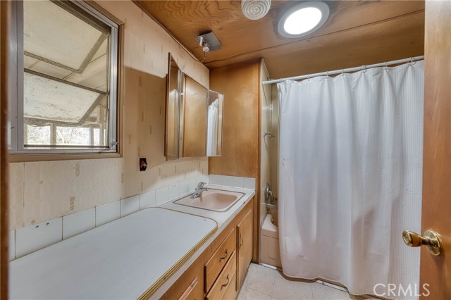 23059 Jerusalem Grade, Lower Lake