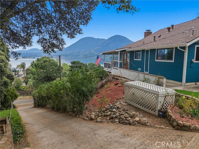 9480 Glenhaven, Glenhaven