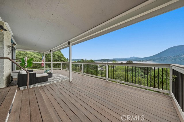 9480 Glenhaven, Glenhaven