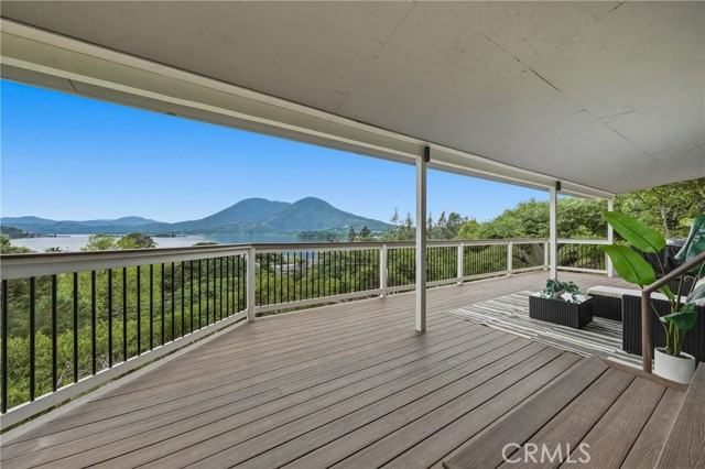 9480 Glenhaven, Glenhaven