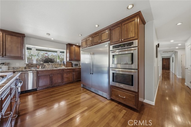 1050 Oak Park, Lakeport