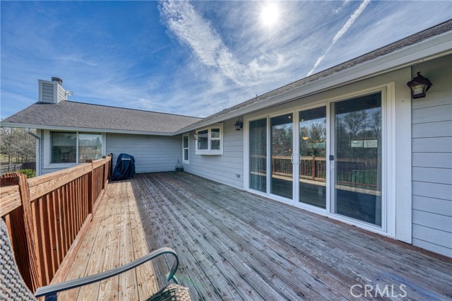 1050 Oak Park, Lakeport