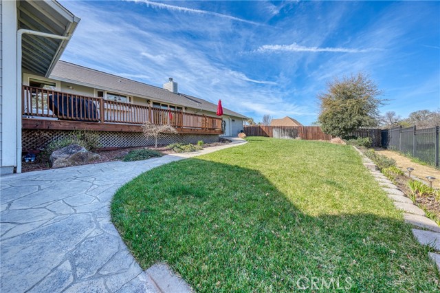 1050 Oak Park, Lakeport