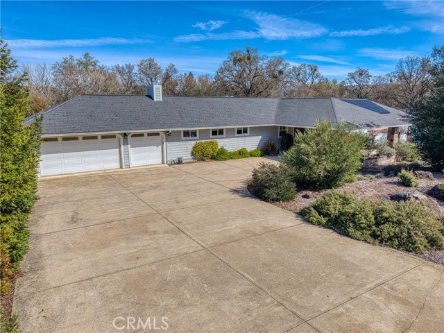 1050 Oak Park, Lakeport