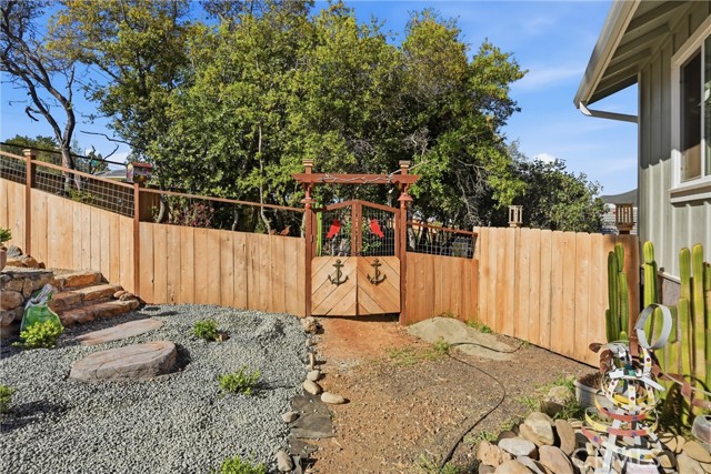 9786 Pinon Way, Kelseyville