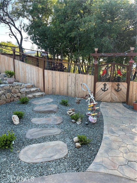 9786 Pinon Way, Kelseyville