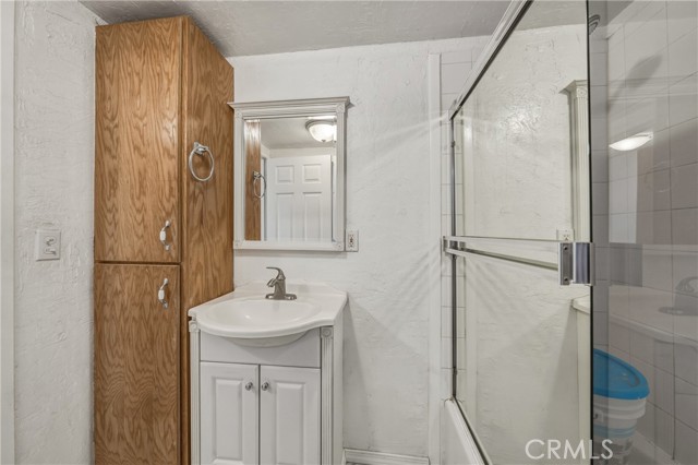 3990 Manchester Avenue, Clearlake