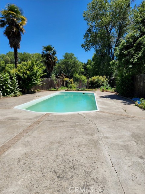 15065 Highlands Harbor, Clearlake