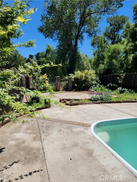 15065 Highlands Harbor, Clearlake