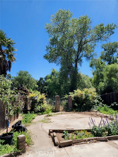 15065 Highlands Harbor, Clearlake