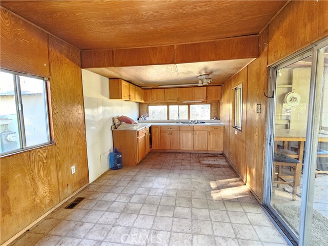 2851 Pamela, Clearlake