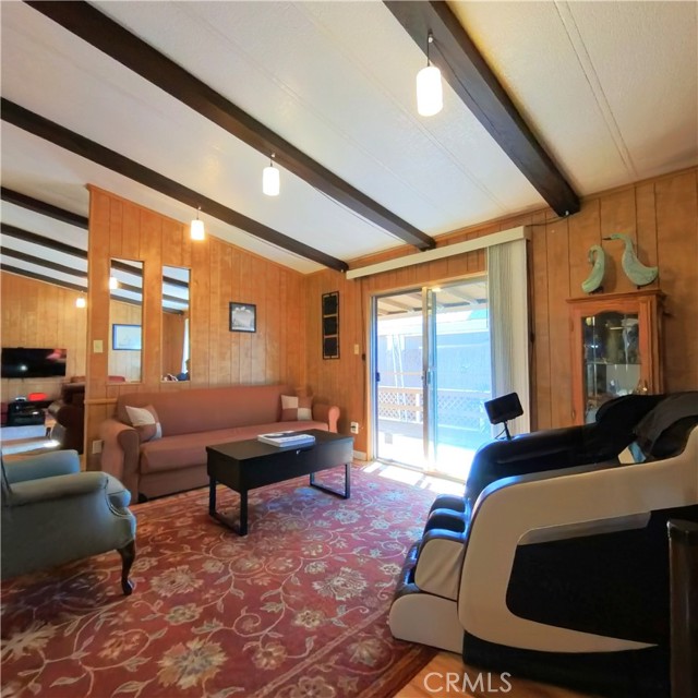 7186 Plumas, Nice