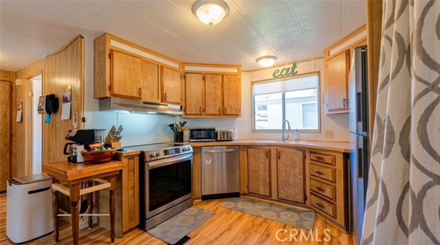 7186 Plumas, Nice