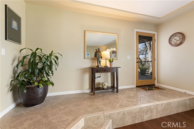 17444 Meadow View Drive, Hidden Valley Lake