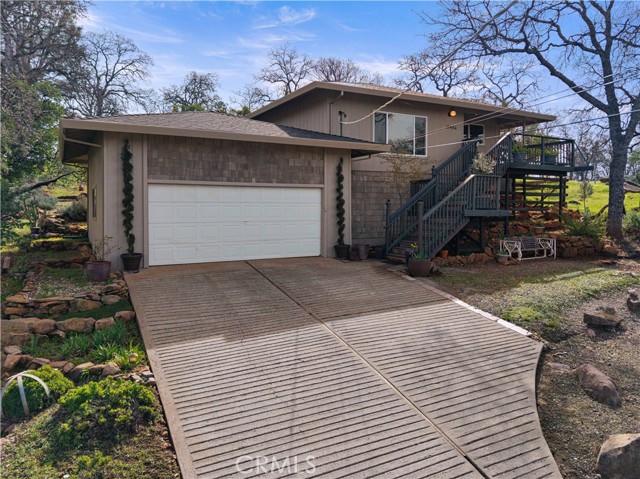 17444 Meadow View Drive, Hidden Valley Lake